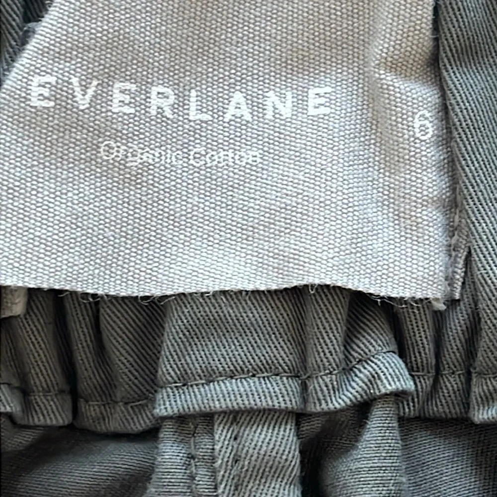 Everlane Easy Short - Picture 6 of 8
